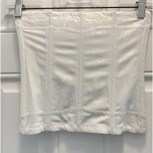 Flexees shaper with back hooks, size small- petite